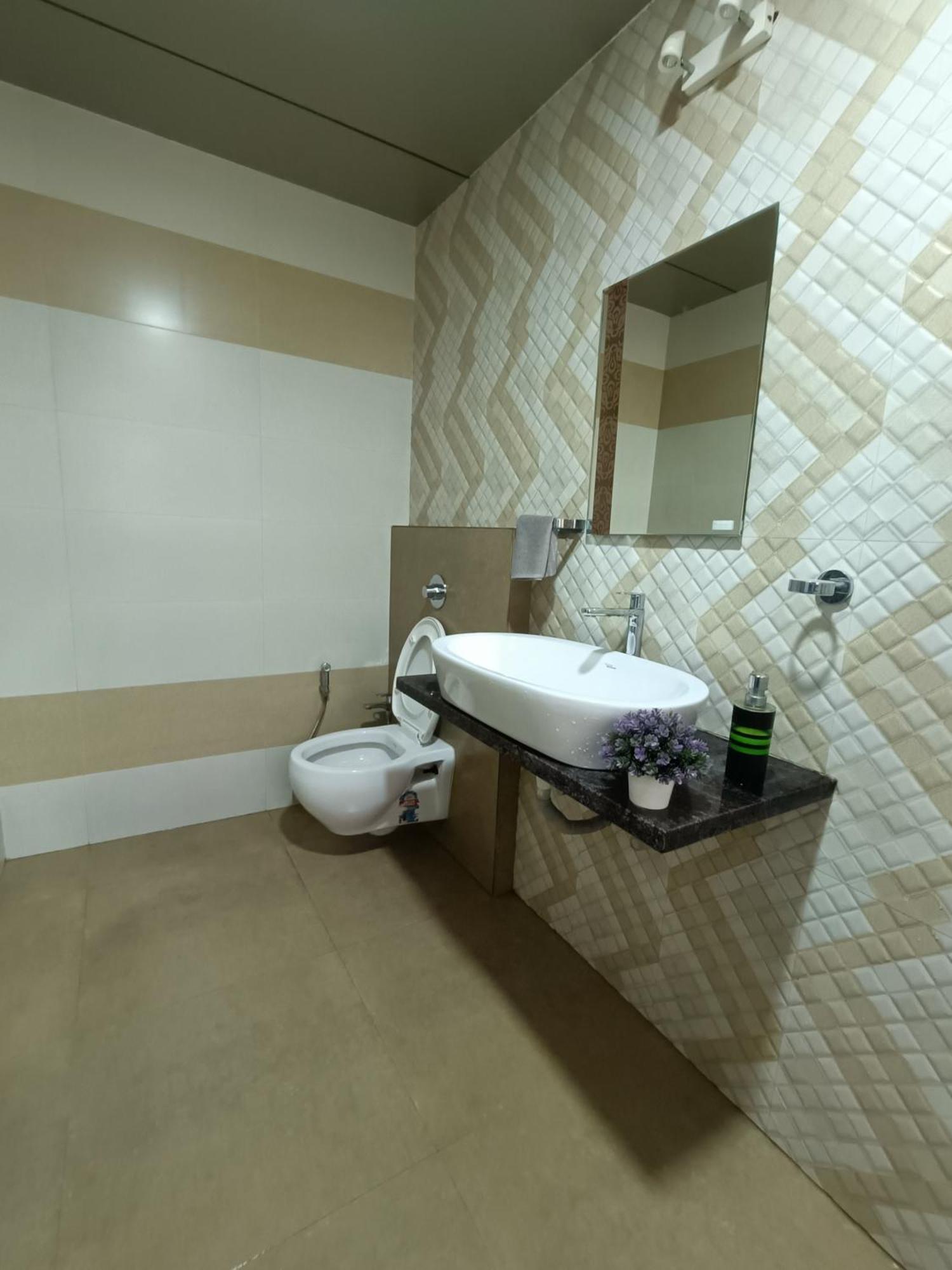 Rain Mist 4Bhk Luxury Villa With Private Pool Lonavla Exterior foto